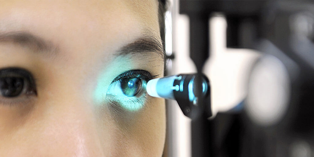 Woman getting her eye pressure checked